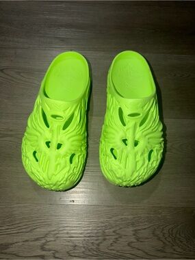 Puma MB. 04 slides